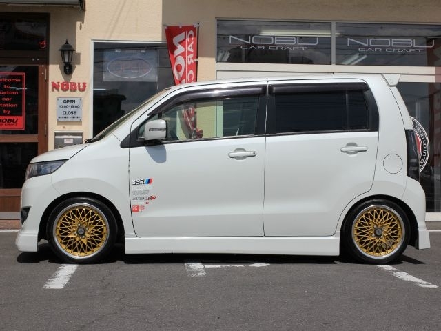 ワゴンR スティングレー 2012年式 (30代 男性) - NOBU CAR CRAFT 【ノブ  カークラフト】｜大分｜車｜カー用品｜パーツ｜部品｜ドレスアップ｜カスタム